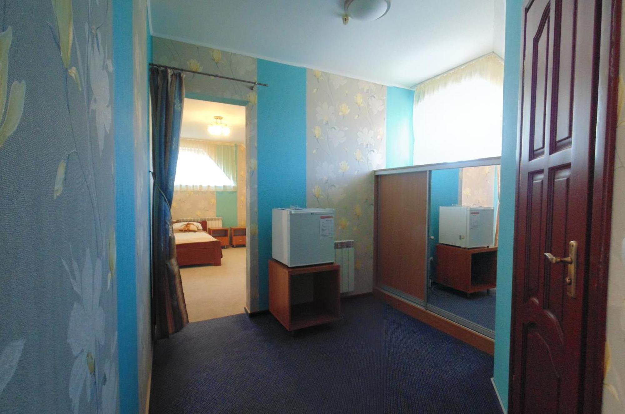 U Anity Hotel Uzhhorod Room photo